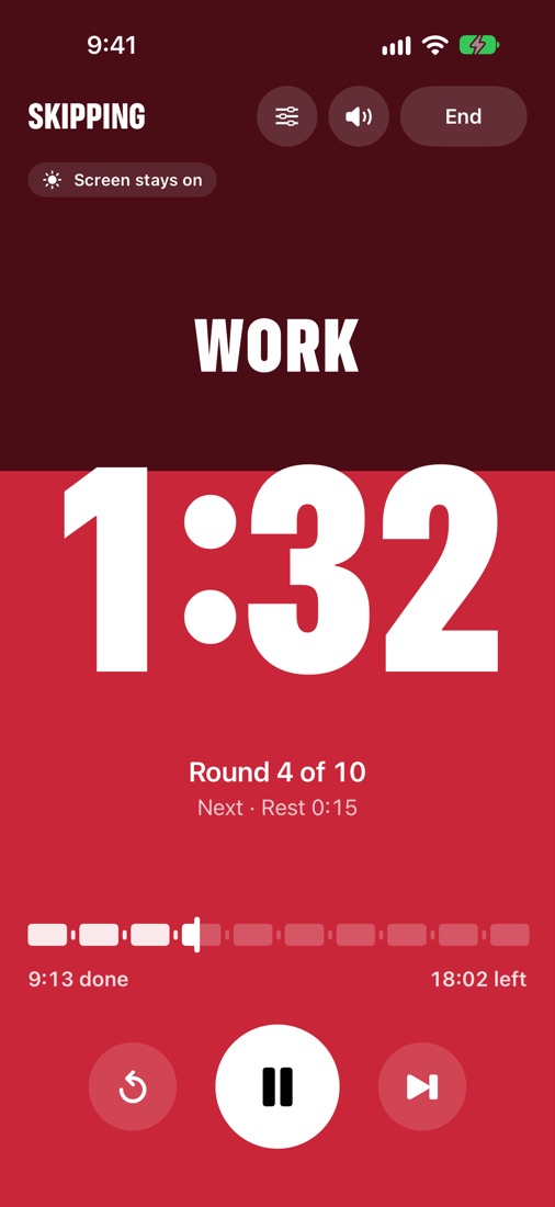 Work round on the running screen: 1:32, round 4 of 10